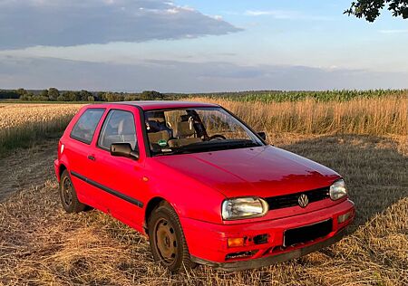 VW Golf Volkswagen 3 / 1.8 CL