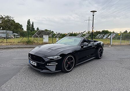 Ford Mustang 5.0 V8 GT Auto GT SF700