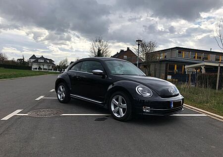 VW Beetle Volkswagen 2.0 TDI DSG Tender Edition