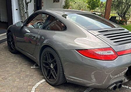 Porsche 997 Carrera 4 Coupé Carrera