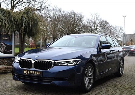 BMW 530e 530 5-serie Touring - Head Up - Driving Ass