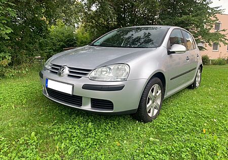 VW Golf Volkswagen 1.9 TDI 105PS Comfortl. TÜV neu Climatr Sit