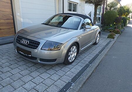 Audi TT Roadster 1.8T 132 kW -