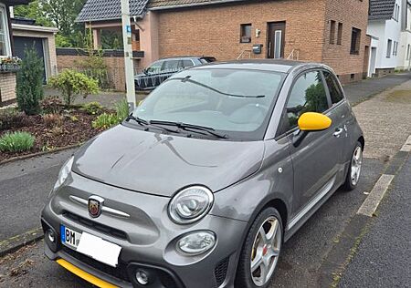 Abarth 595 1.4 T-Jet 16V Pista Pista