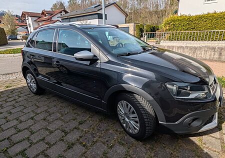 VW Polo Volkswagen 1.2 TSI 81kW - Cross Edition
