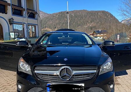 Mercedes-Benz CLA 180 BlueEFFICIENCY Edition Edition