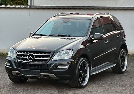 Mercedes-Benz ML 350 CDI 4Matic Sport*Leder*Navi*Luftf*22 Zoll