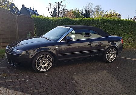 Audi A4 Cabrio 194PS TÜV 04/27