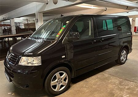 VW T5 Multivan Volkswagen « Cruise », 2,5 l TDI, 128 kw, 5 Tür