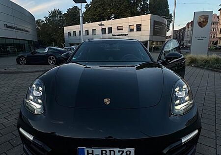 Porsche Panamera GTS
