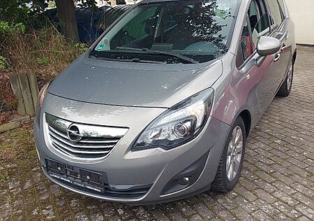 Opel Meriva B Innovation 1 Vorbesitzer