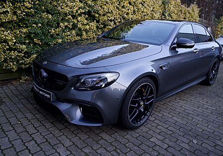 Mercedes-Benz E 63 AMG E63s AMG/4Matic+/Keramic/Voll Ausstattung