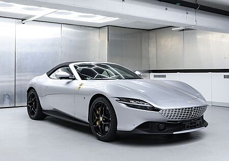 Ferrari Roma 3.9 T V8 Spider 1.Hand Carbon Passenger Dis