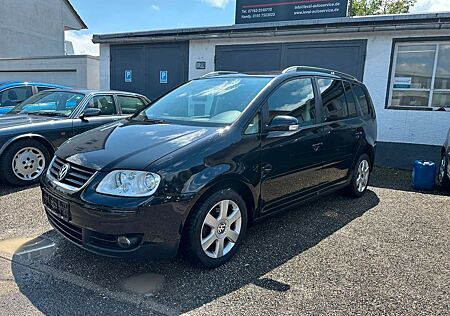 VW Touran Volkswagen Highline, Leder, Klimaaut, Xenon, Standh, AHK,