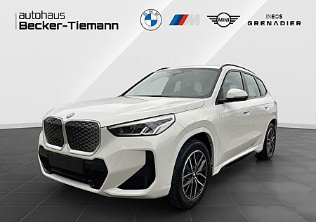BMW iX1 xDrive30 M-Sport Anhängerkupplung