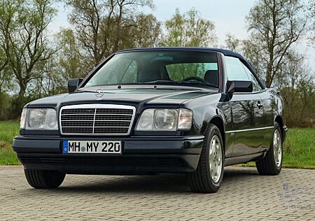 Mercedes-Benz E 220 Cabriolet Sportline