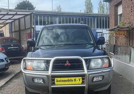 Mitsubishi Pajero 3,2 DI-D Avance 7.Sitz