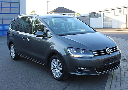 VW Sharan Volkswagen Highline/Automat/7Sitze/Navi/PDC+Kamera