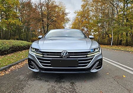 VW Arteon Volkswagen 2.0 Benzin SCR DSG - R-Line !