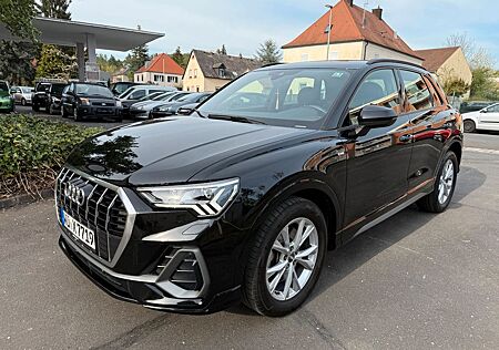 Audi Q3 40 TDI quattro S line S-tronic /Matrix,Stand