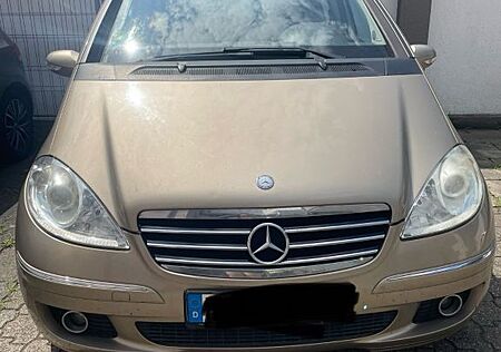Mercedes-Benz A 200 AVANTGARDE Avantgarde