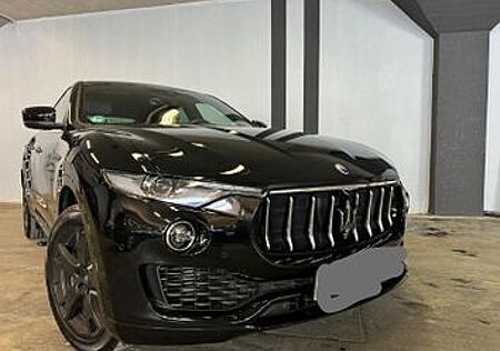 Maserati Levante Benzin 3.0 V6 257kW 4x4 Auto -