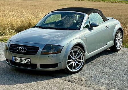 Audi TT Roadster 1.8T TÜV*Bose*Xenon*Leder*8-fach