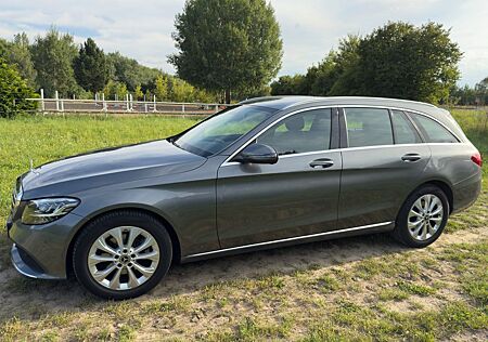 Mercedes-Benz C 220 C 220D T-Modell Automatik - Elegance - 34000km