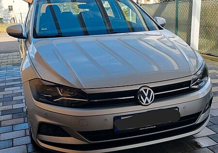 VW Polo Volkswagen 1.0 TSI 70kW