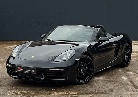 Porsche Boxster 718 Sport PASM NAV CarPlay LHZ SHZ 20"