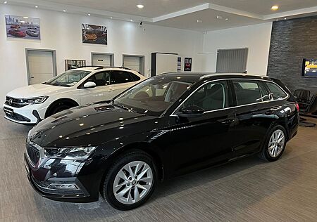 Skoda Octavia 2.0TDI*NAV*MATR*VIRT*HEAD*KAM*AHK*MEM*1H