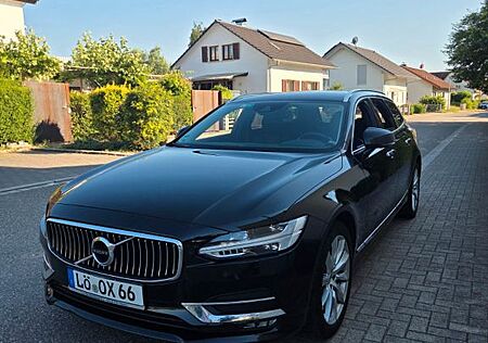 Volvo V90 D5 AWD Momentum Geartronic Momentum