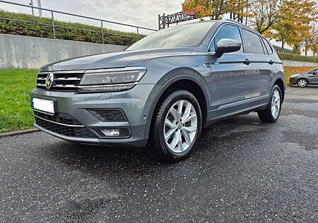 VW Tiguan Allspace gebraucht kaufen VW Tiguan Allspace Volkswagen Tiguan Allsp. 7 Sitz 1.5 TSI ACT OPF DSG Highlin