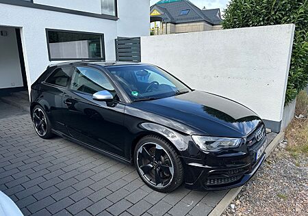 Audi S3 8v quattro