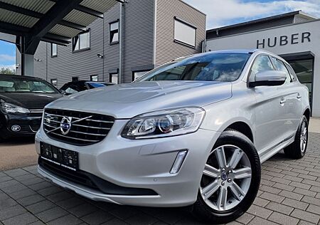 Volvo XC 60 XC60 D5 AWD Luxury Aut Leder Nav Virtual PERFEKT