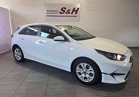 Kia Cee'd Ceed 1.5T JBL Sound Ed. 2AAC Sitz/Lenkheiz PDCh