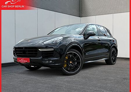 Porsche Cayenne Turbo S Panorama Keramikbremse Burmester