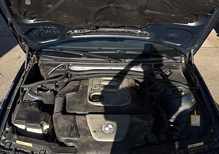 BMW 320d -