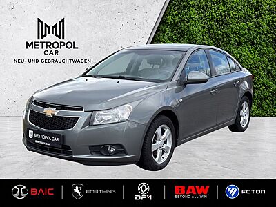 Chevrolet Cruze 1.6 LS PDC/KLIMA/SERVO/LMF/ZV+TÜV 10.26