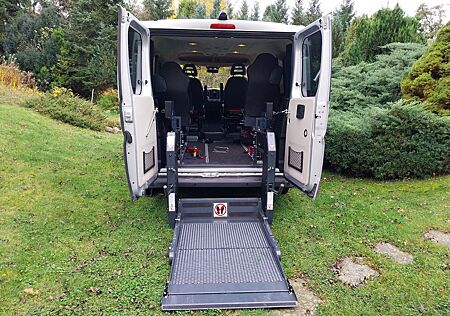 Fiat Ducato 180MultijetBehindertentransport/Hebebühne