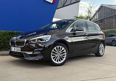 BMW 218 Active Tourer i Luxury Line*LEDER*NAVI*Kame