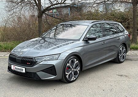 Skoda Octavia 2.0TSi DSG Combi RS NAVI DCC PADACH LM19"AHK