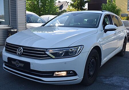 VW Passat Volkswagen Variant*Navi*Kamera*Massagesitze*8-Fach