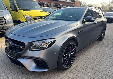 Mercedes-Benz E 63 AMG E 63s AMG T-Modell 4Matic Grau Matt