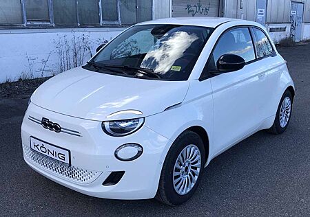 Fiat 500 Elektro RED MY25 Komfortpaket Automatik