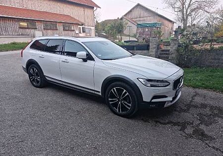 Volvo V90 Cross Country D4 AWD Geartronic -