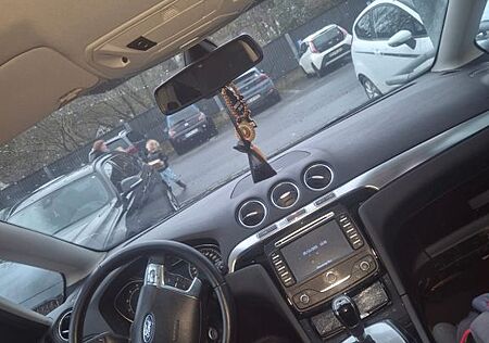 Ford S-Max 2,0 TDCi 120kW DPF Titanium S PowerShi...