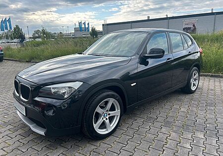 BMW X1 Baureihe 18 d sDrive/Automatik/Panoramadac