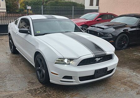Ford Mustang 3.7l v6 309ps*Auto S*Xenon*Led*Tuv neu