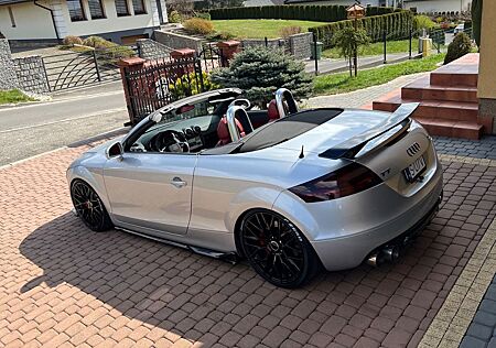 Audi TT Roadster 3.2 S tronic quattro r32
